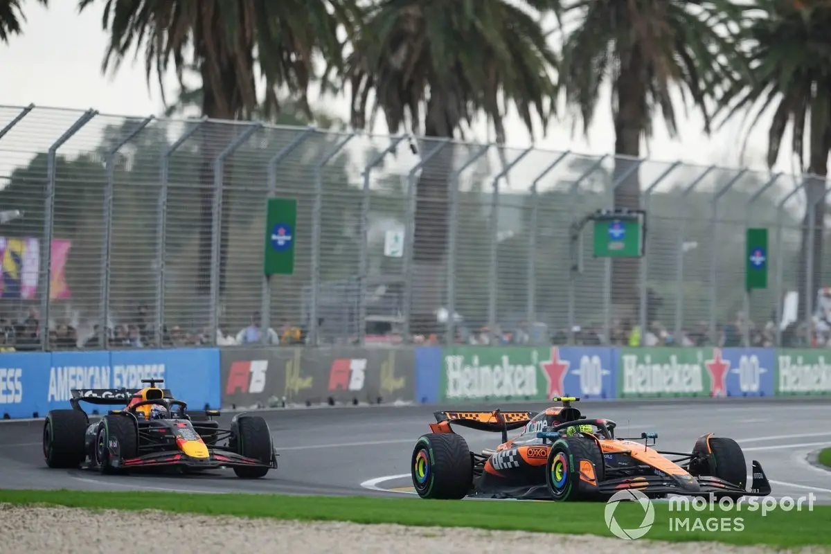 Lando Norris (McLaren) vs Max Verstappen (Red Bull Racing)