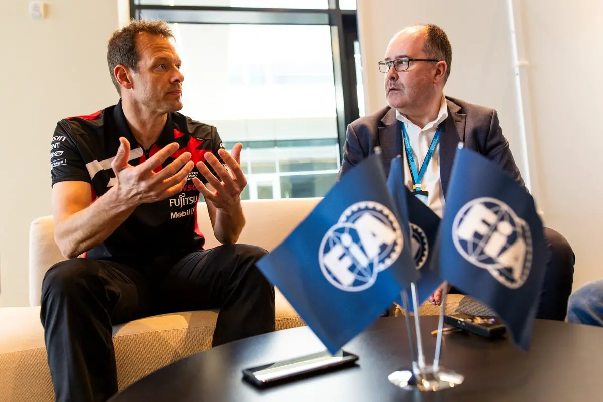 Alexander Wurz and Robert Reid, FIA's Deputy President for Sports