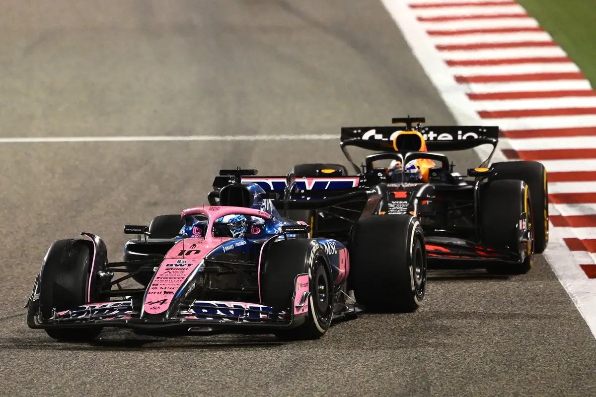 Car Troubles Leave Verstappen Struggling in Midfield at Bahrain