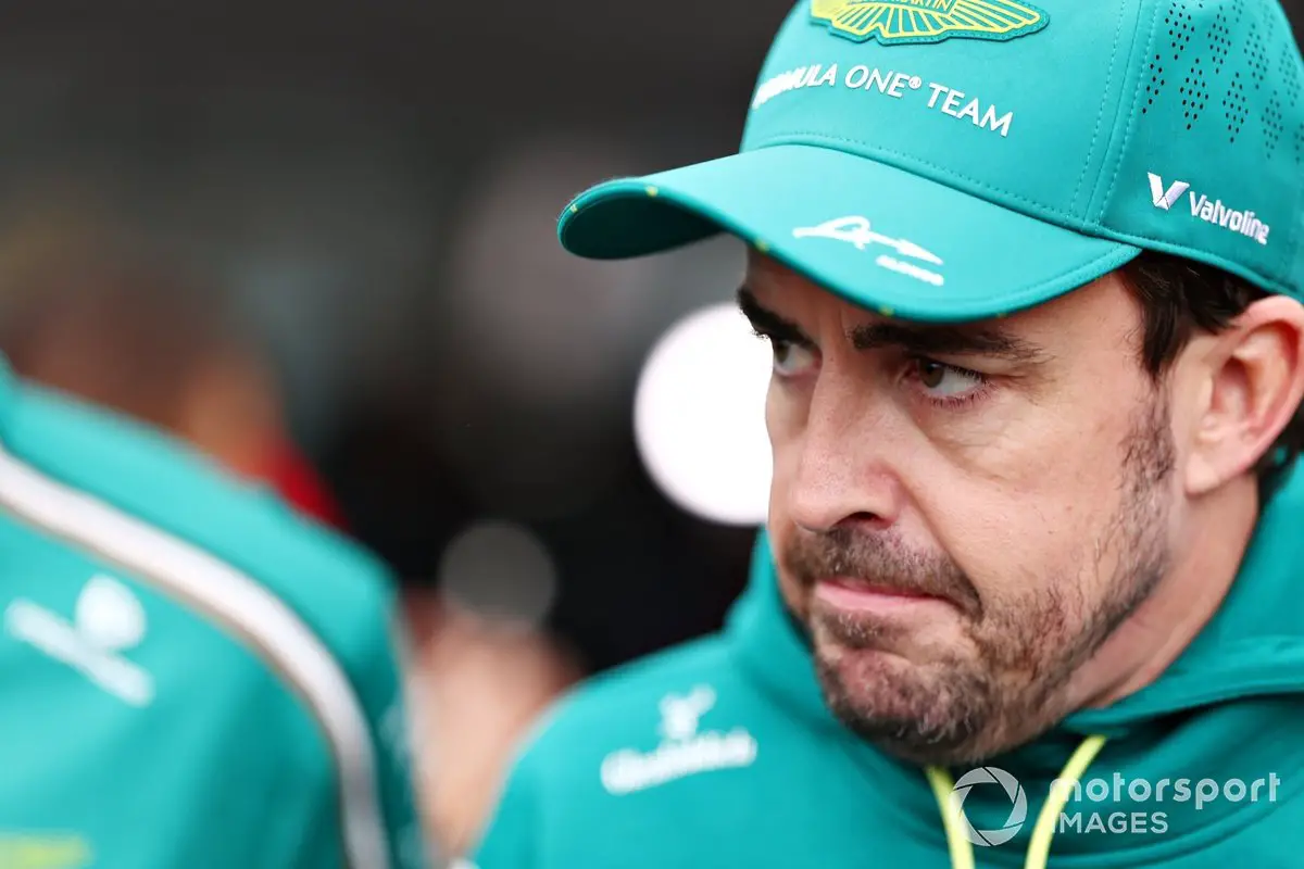 Fernando Alonso with Aston Martin Racing