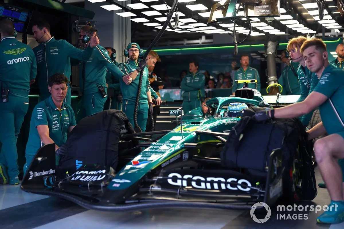 Fernando Alonso with Aston Martin Racing