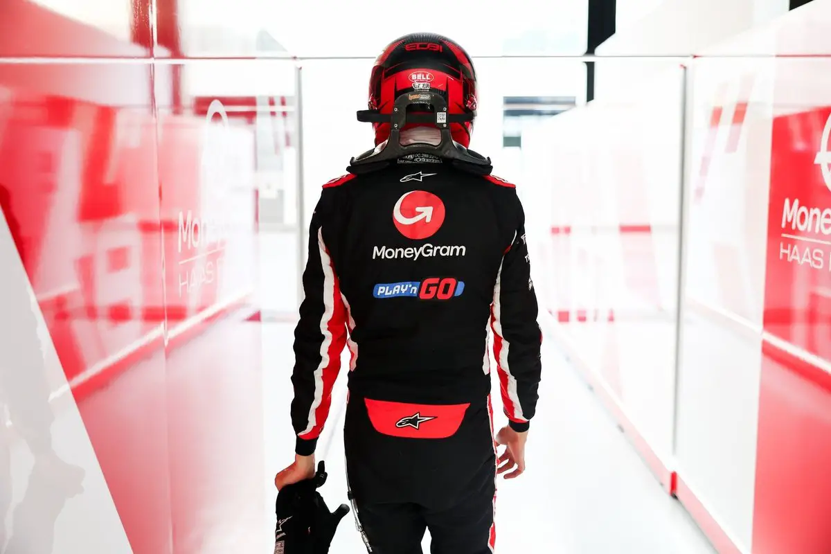 Haas F1 Team - Esteban Ocon