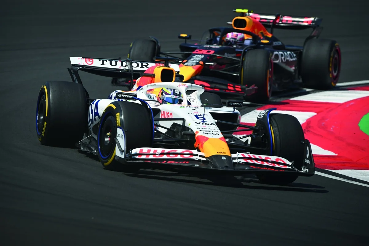 Isack Hadjar in VCARB 02 overtakes Liam Lawson in RB21