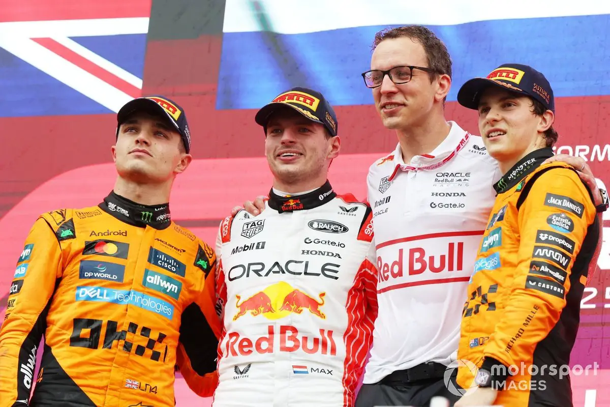 Lando Norris (McLaren), Oscar Piastri (McLaren) versus Max Verstappen (Red Bull Racing)