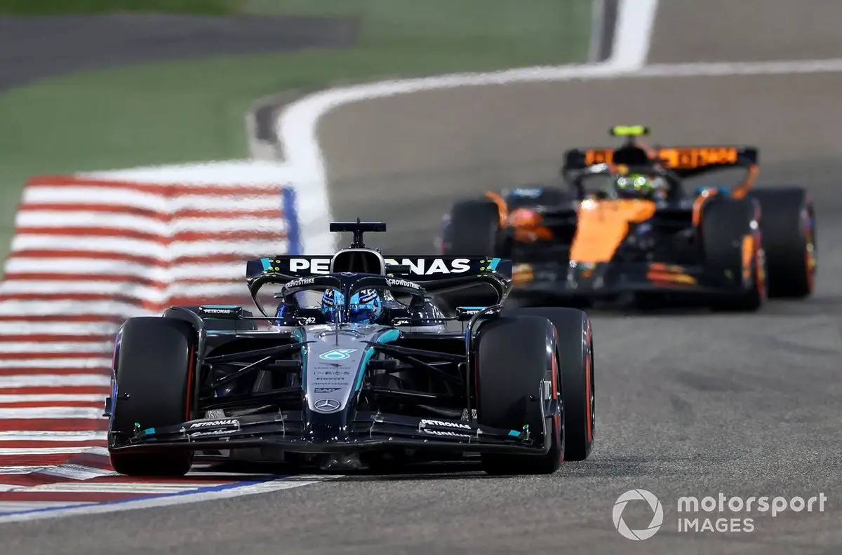 Lando Norris (McLaren) vs George Russell (Mercedes)