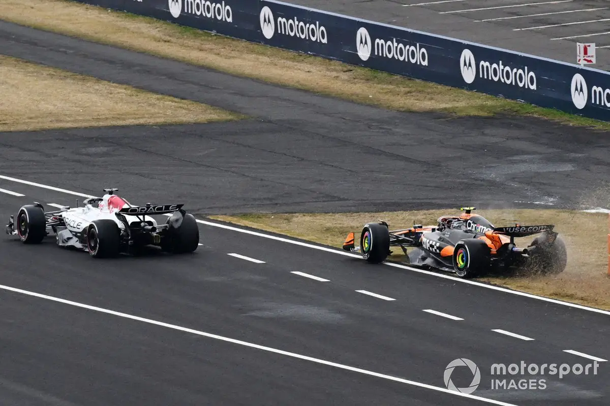 Max Verstappen (Red Bull) vs Lando Norris (McLaren)