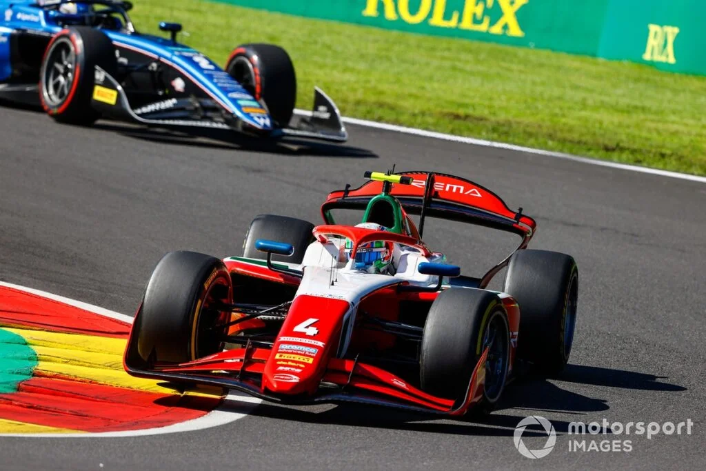 Andrea Kimi Antonelli (Prema Racing) in front of Zak O'Sullivan (ART Grand Prix)