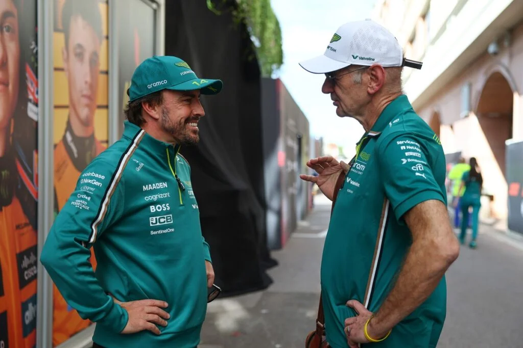 Fernando Alonso, Adrian Newey with Aston Martin Racing F1 Team