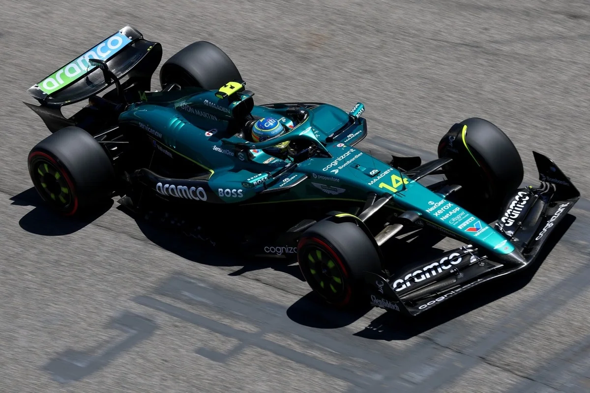 Fernando Alonso in Aston Martin Racing