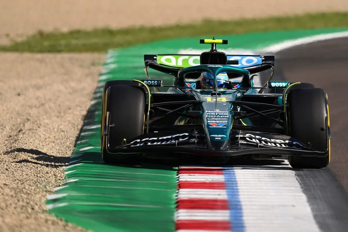 Fernando Alonso with Aston Martin Racing