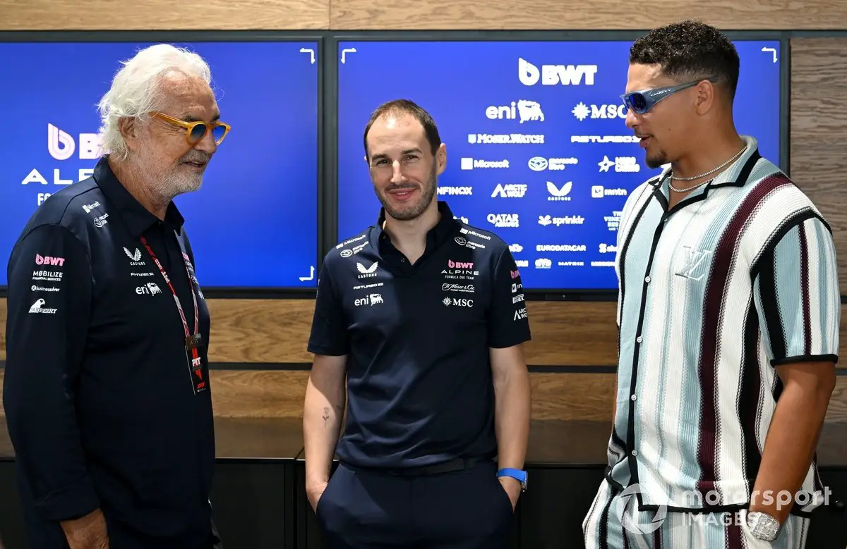Flavio Briatore, Alpine F1 Executive Advisor, and Oliver Oakes from Alpine, with Patrick Mahomes