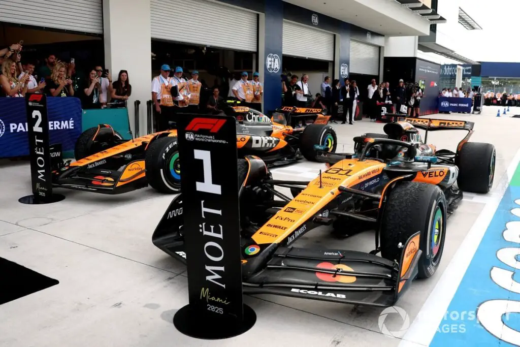 Lando Norris, McLaren vs. Oscar Piastri, McLaren