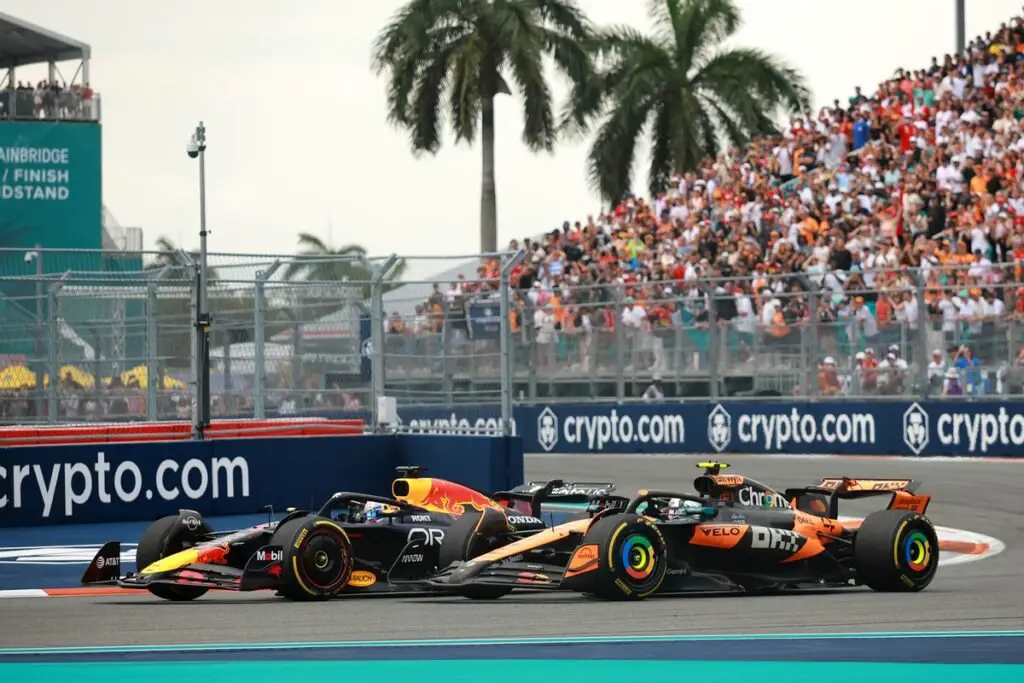 Max Verstappen (Red Bull) vs Lando Norris (McLaren)